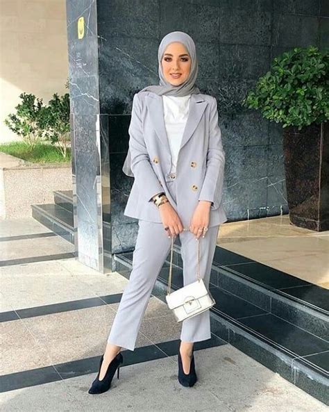 Pin By Khedidja Kb On Aesthetic Hijabi Office Wear Hijab Fashion