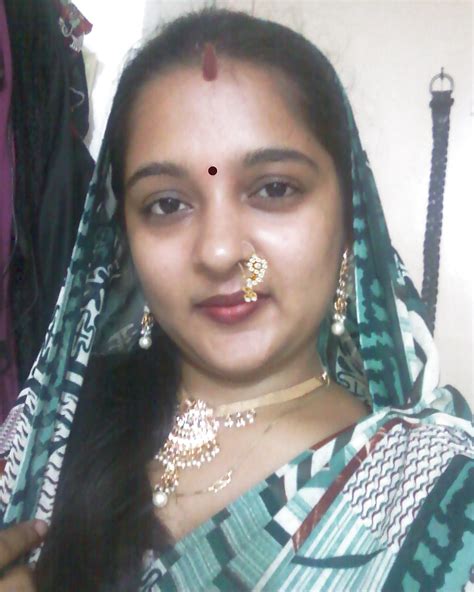 Desi Amateur Horny Bhabhi Complete Collection Sexy Indian Photos Fapdesi