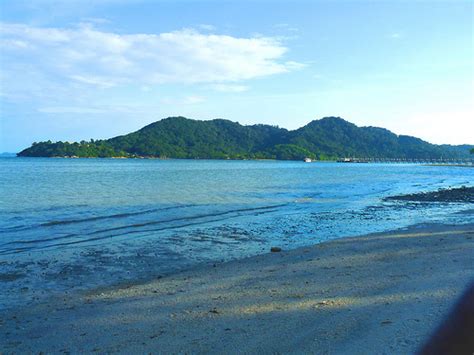 Pulau jerejak •sebuah pulau yang kecil di selatan pulau pinang. Jerejak Island | Pulau Jerejak Penang - Malaysia Tourist ...