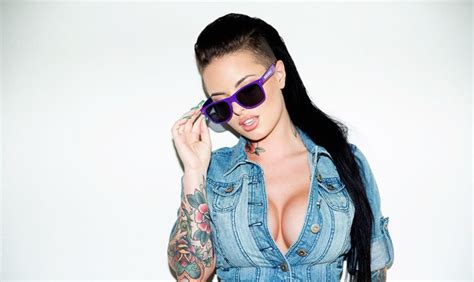 Christy Mack Net Worth 2024 Age Income Career And Cars