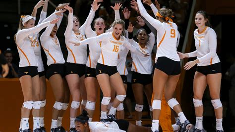 Tennessee Volleyball Has Energy Reserves