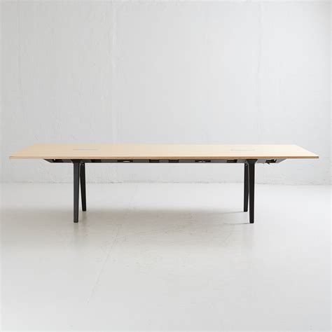 The medamorph round conference table range was developed by vitra in partnership with alberto meda. Conference table, Vitra Joyn Conference Table 320 cm - Ronan & Erwan Bouroullec - AllForSale.se ...