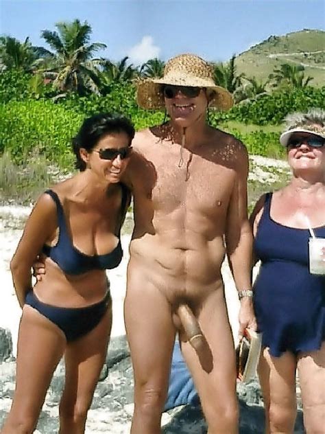 Couples On Nude Beach Foreplay Telegraph