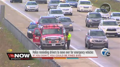 Police Reminding Drivers To Move Over For Emergency Vehicles Youtube