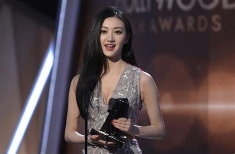 Chinese Actress Jing Tian Wins Hollywood International Award 7