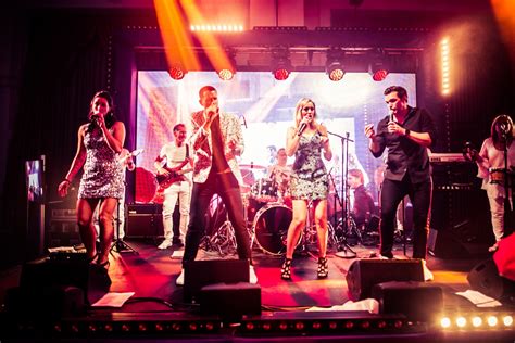 The Show Band Rock And Pop Function Band Hertfordshire Alive Network