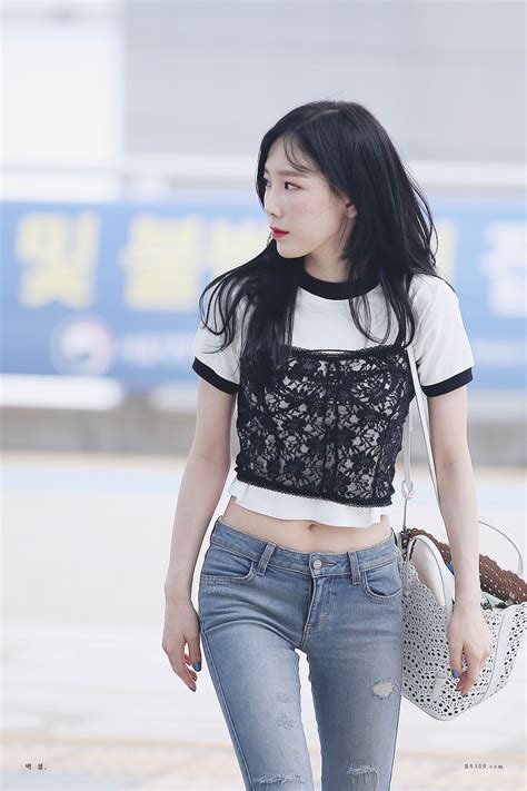 Snsd Airport Fashion K Idol Daily Fashion Girl Fashion Snsd Airport Fashion Taeyeon Fashion