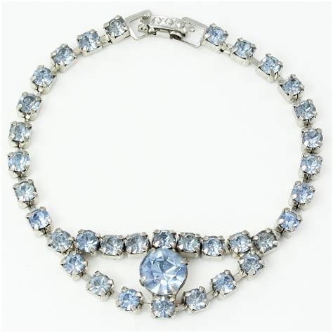 Vintage Pale Blue Rhinestone Jewelry Parure In Silver Tone C 1950