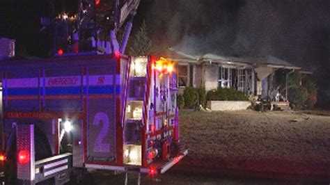 Firefighters Put Out Two House Fires In Midwest City