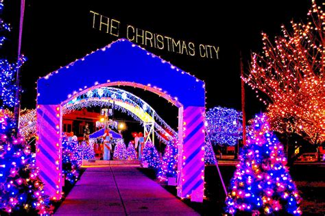 Best Christmas Light Displays In Massachusetts