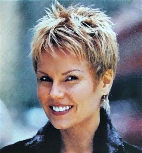 22 Layered Short Choppy Hairstyles For Over 50 Hairstyle Catalog
