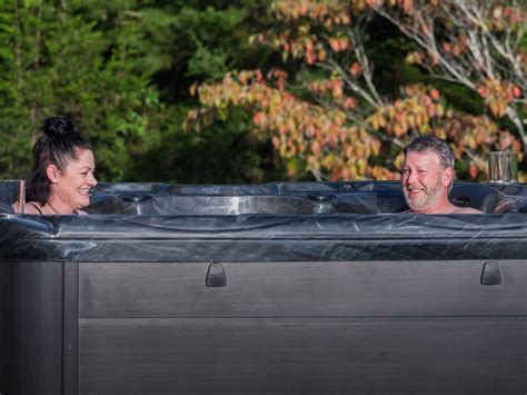 hot tubs and spas explore our brands hot tub hub