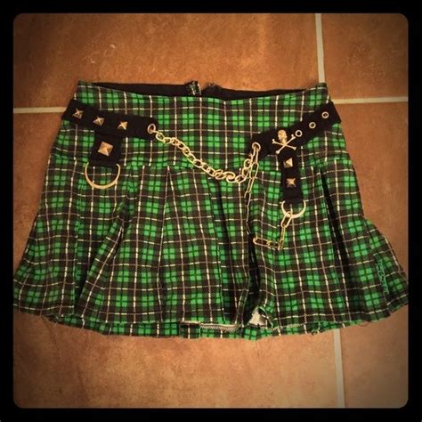 Final Sale Green Plaid Skirt From Hot Topic Green Plaid Skirt