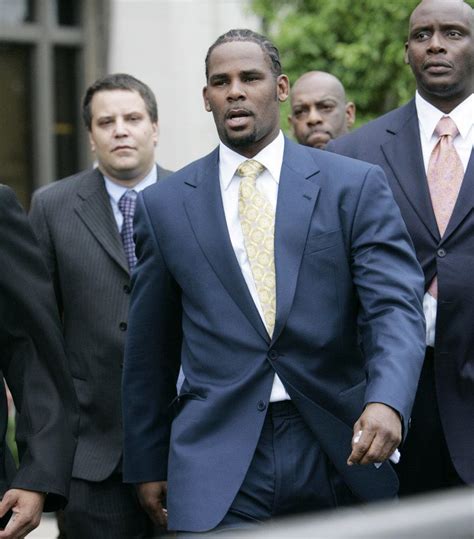 r kelly walks off huffpost live in search of mcdonald s after interview gets tough new york