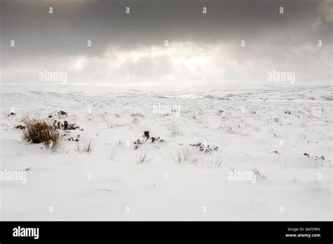 Hikers North York Moors Hi Res Stock Photography And Images Alamy