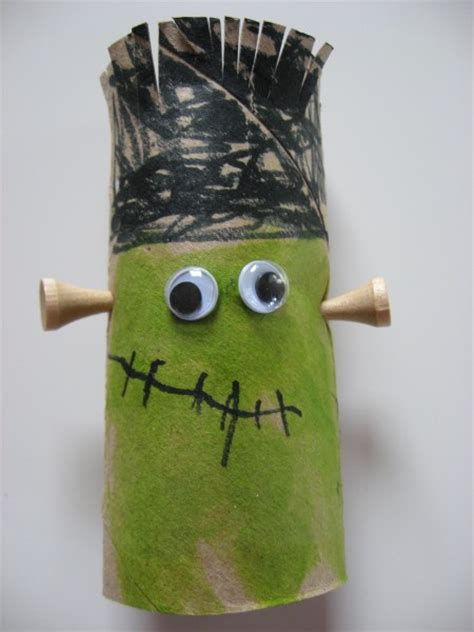 15 Fun Kids Crafts Made From Empty Toilet Paper Rolls