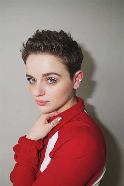 Joey has appeared in several television shows and movies of the week, csi, entourage, ghost whisperer Joey King : JoeyKing