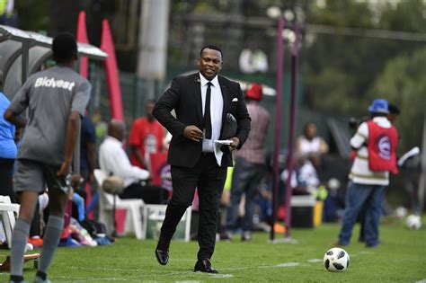 Ahead, we will also know about robert marawa dating, affairs, marriage, birthday, body measurements, wiki, facts. Robert Marawa back in charge at Metro FM