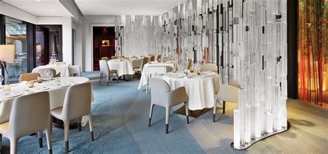 8 Simply Amazing Fine Dining Restaurants Interior Design