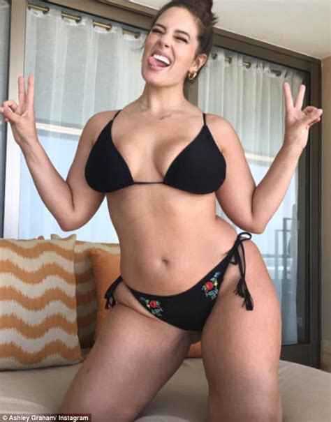 Ashley Graham Reveals Her Pastor Follows Her On Instagram Daily Mail Online