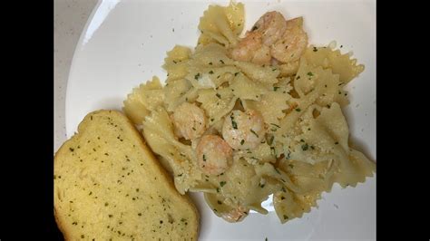 Quick And Easy Bowtie Shrimp Scampi Youtube