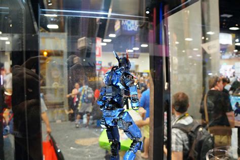 Sdcc 2015 Gentle Giant Star Wars And Chappie The