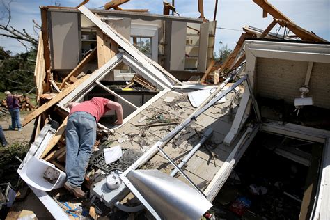 Mississippi Tornado Rolling Fork Mayors Heartbreaking Words After Storm