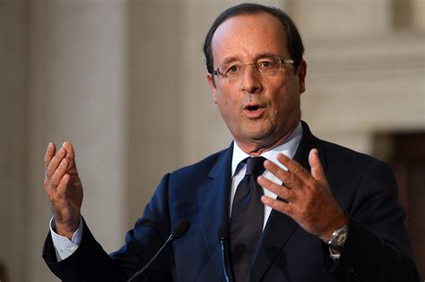 Le Président Français François Hollande Déclare Quil Ne Sera Pas
