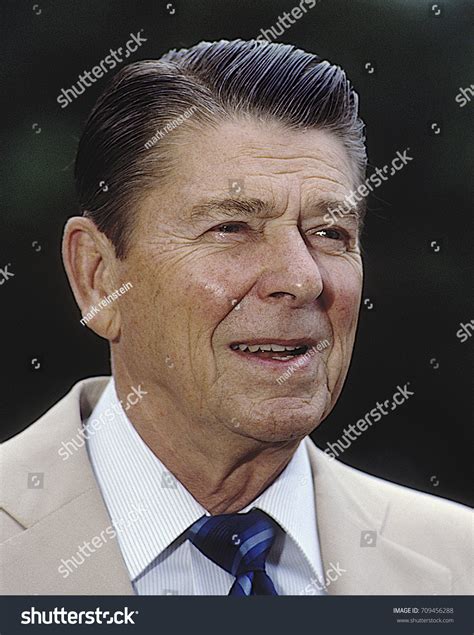 1726 Ronald Reagan Images Stock Photos And Vectors Shutterstock