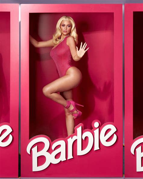 Kylie Jenner se convirtió la versión más sensual de la Barbie para