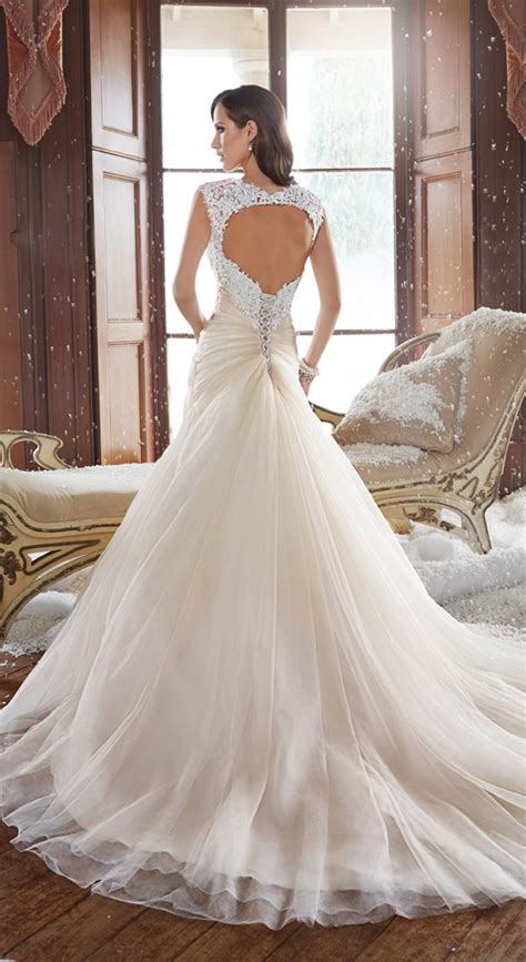My signature style will always be gowns with an. Sophia Tolli Fall 2015 Bridal Collection - crazyforus
