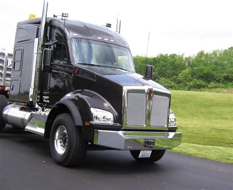 Kenworth T880 76 Inch Mid Roof Sleeper Kenworth And The Flickr