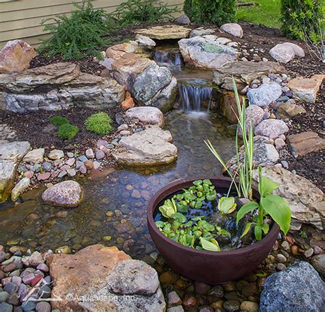 Choosing The Perfect Water Feature For Your Yard Nature Build Landscaping