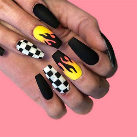 Here are 13 of the best celeb coffin nail looks on instagram. 40 Cool Matte Black Coffin Nail Ideas to try - Page 34 of ...
