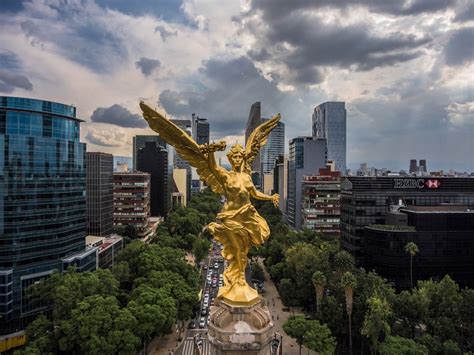 La cabeza de la original se encuentra en el archivo histórico del distrito federal. The Angel of Independence, Mexico City, Mexico - Ángel de ...