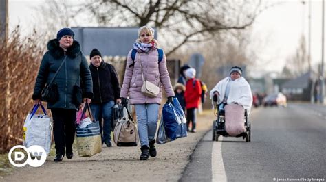 ملل متحد ۱۰۰ هزار تن در اوکرایین در حال فرار اند آلمان و جهان Dw