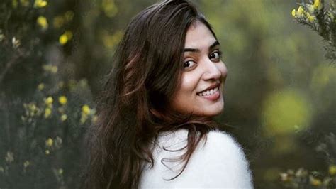 Raveena tandon hindi actress photos,raveena tandon hindi actress stills. Nazriya Nazim - Latest Stills - Suryan FM