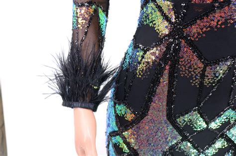 2021 High Quality Feather Sequin Body Con Dress Sexy Deep V Neck Glam