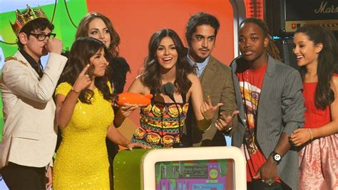 Ariana Grande Celebrates The 10 Year Anniversary Of Victorious
