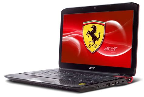 The device is in daring bright red corporate colors of the italian brand and with a powerful filling. TECHZONE: Acer Ferrari One hits US -Price & Specificatioms