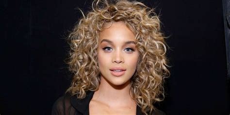 Genuinely good curly hair products are hard to come by. Best Curly Hair Products - New Styling Products for Curls ...