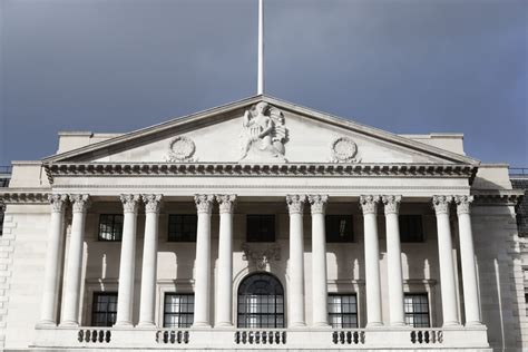 Bank Of England Weighs Pros And Cons Of Central Bank Digital Currencies