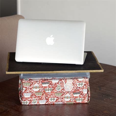 I fell in love together with all of diy chic laptop lap desk pictures, and i 'm revealing every one of its here! DIY Lap Desk With Storage