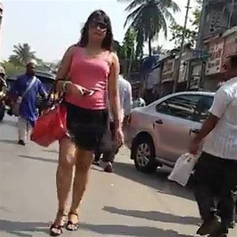 slide 2 news how mumbaikars react when mini skirt clad woman walks on city streets alone