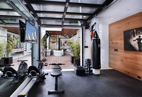 For that, there's 10 things to think about. Home gym : A perfect gym in the world which is open 24/7 ...