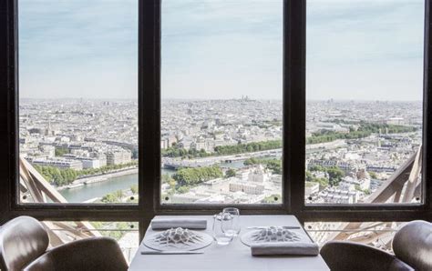 10 Most Romantic Restaurants In Paris Romantic Restaurant Paris