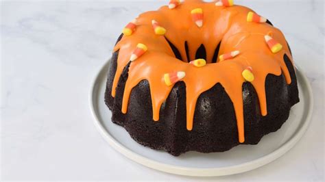 Spice Up Halloween With This Chocolate Bundt Cake With Candy Corn Glaze