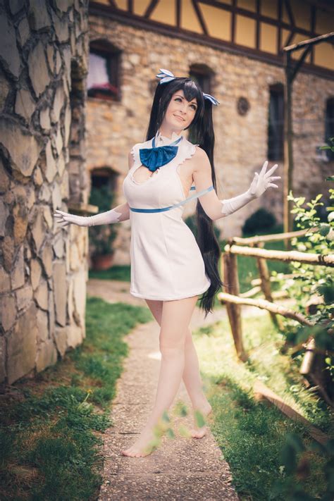 Hestia From Danmachi Cosplay By Lenacosplayercz On Deviantart