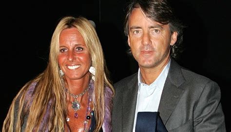 Federica morelli risponde a roberto mancini. Roberto Mancini "gay?": giallo del divorzio da Federica ...
