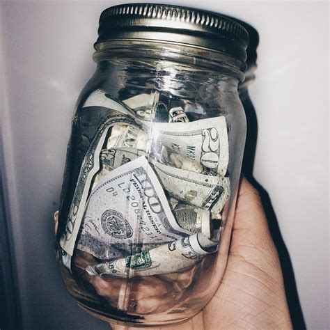 🌛𝐊𝐚𝐲𝐥𝐢𝐭𝐚🌜 On Instagram My Mom Made Me Lock Up My Money But Not Before